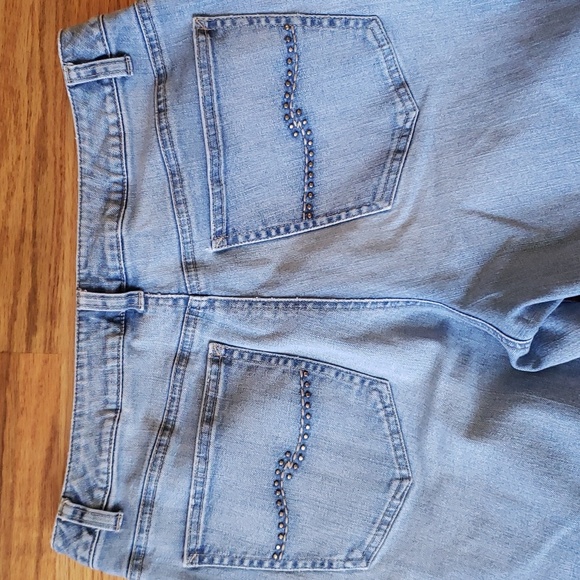 Talbots- Stretch 5-Pocket Light Blue Jeans Size: 10 - Picture 4 of 12